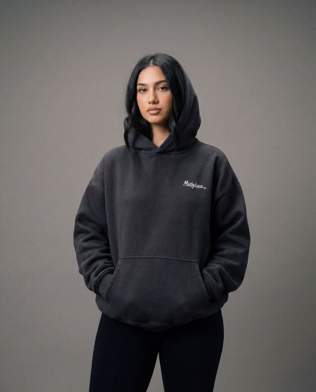 Grey // Hoodie